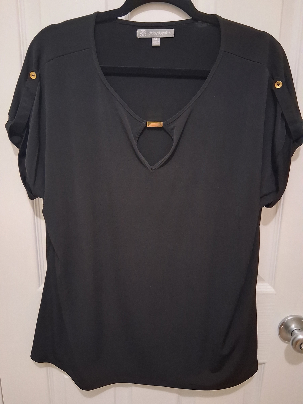Daisy Fuentes Black Short Sleeve Top
